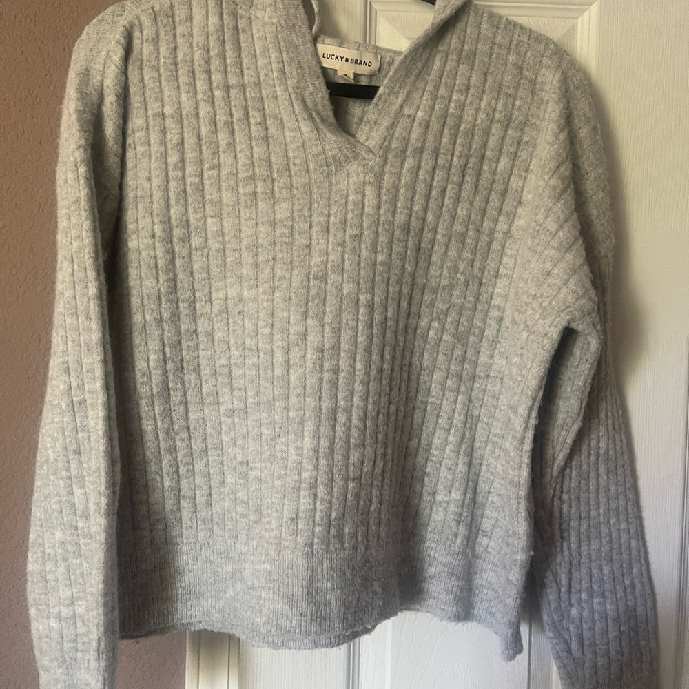 Lucky Brand Light Gray V-Neck Sweater